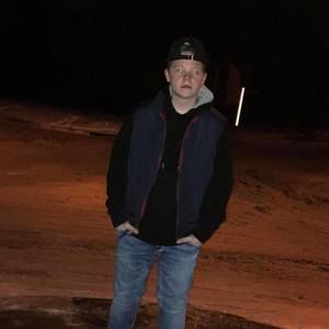 Meet your Posher, Mitchell